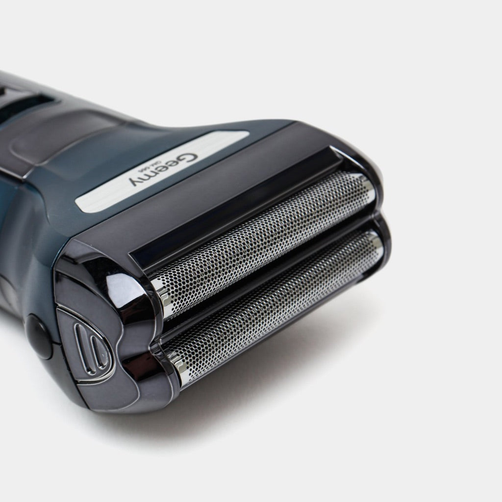 Sve u jednom – brada, kosa, obrve ✂️👌